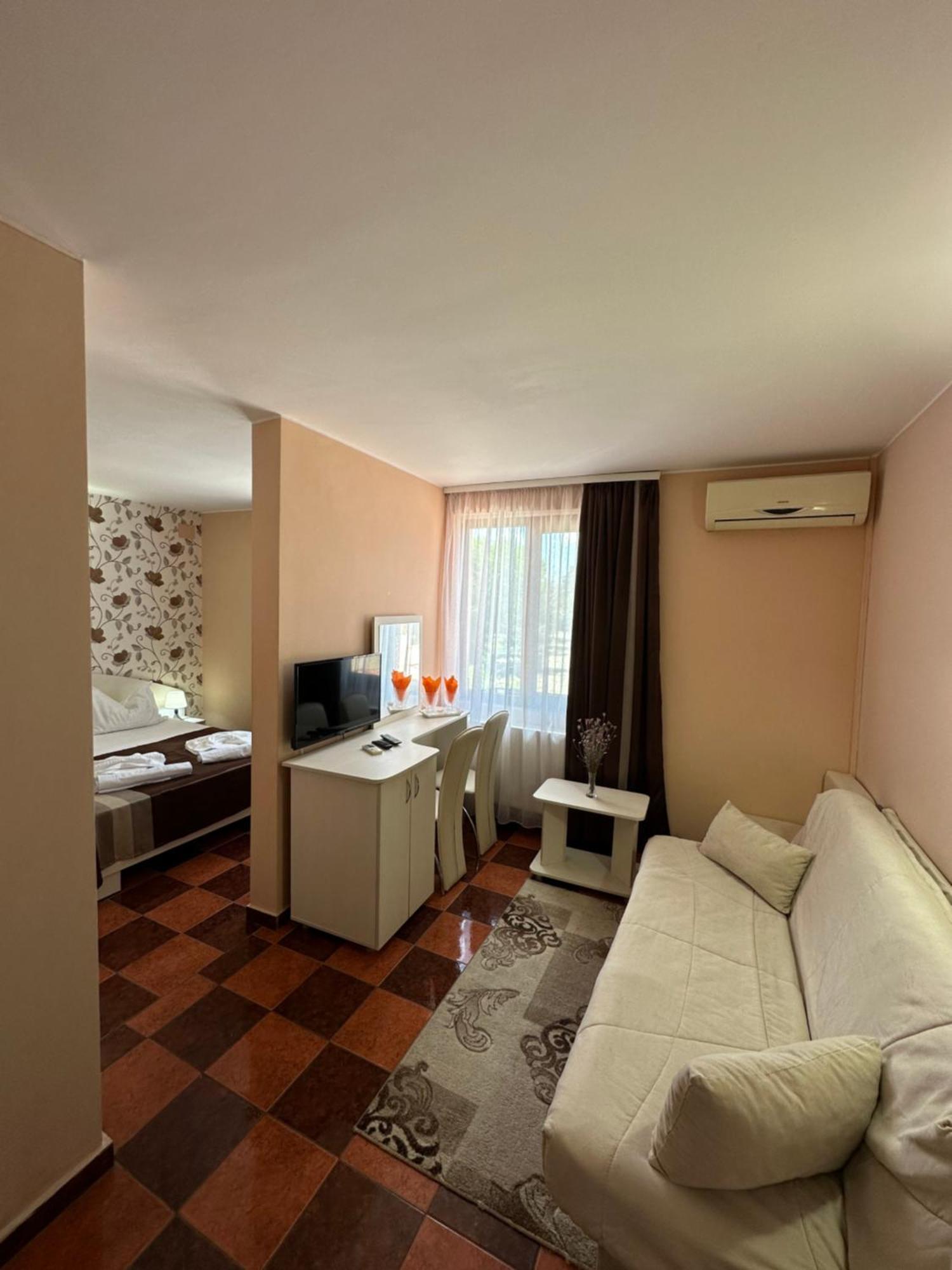 Hotel Turist Neptun Exteriér fotografie